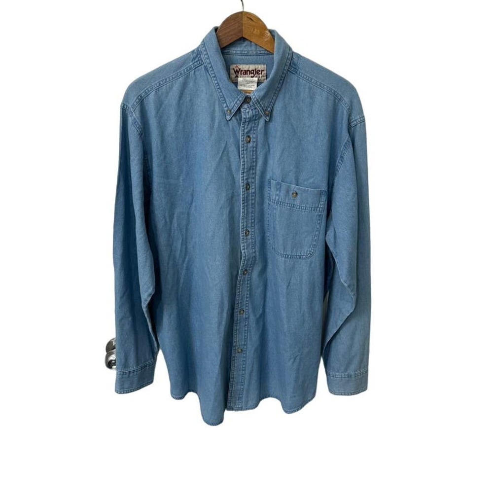 Wrangler Shirt Men's L Large Blue Denim Long Sleeve Rugged Wear Work Light Wash